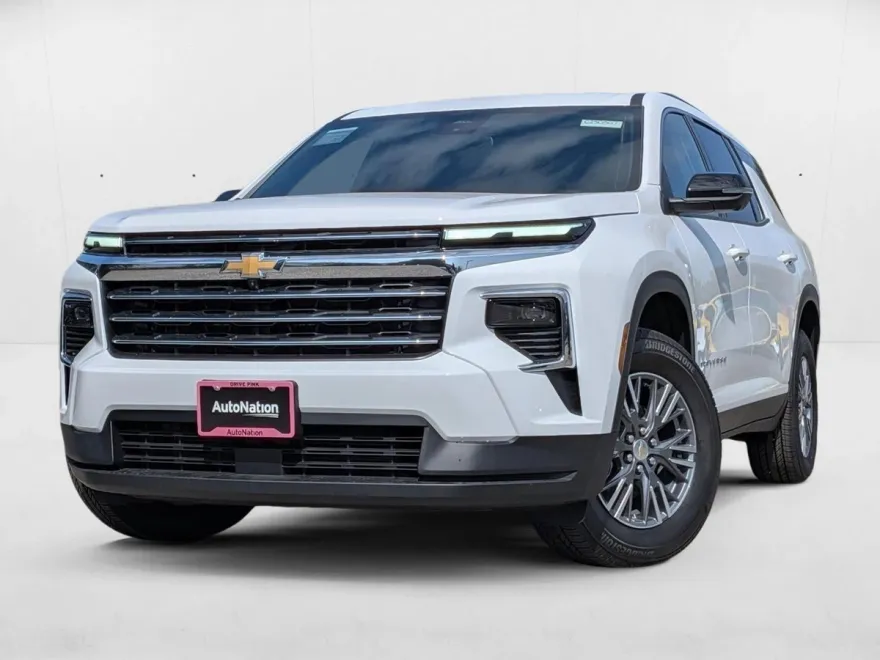 2025 Chevrolet Traverse photo 1