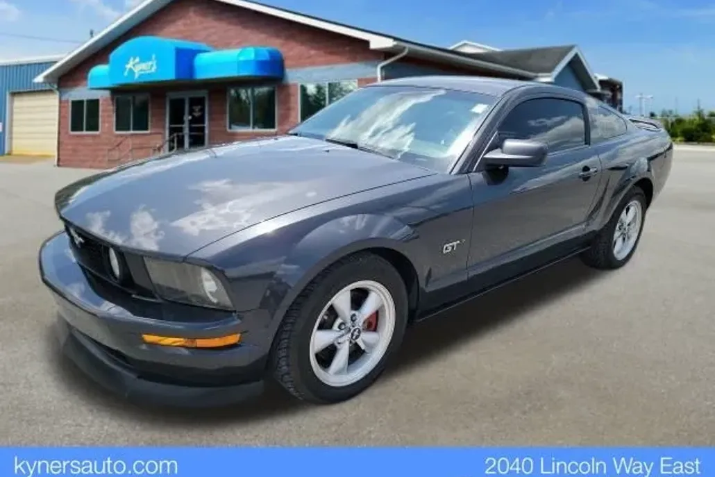 2007 Ford Mustang GT Deluxe photo 1