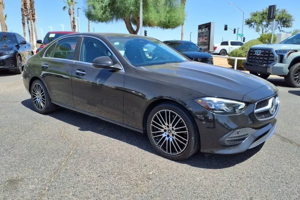 2023 Mercedes Benz C 300 photo 1