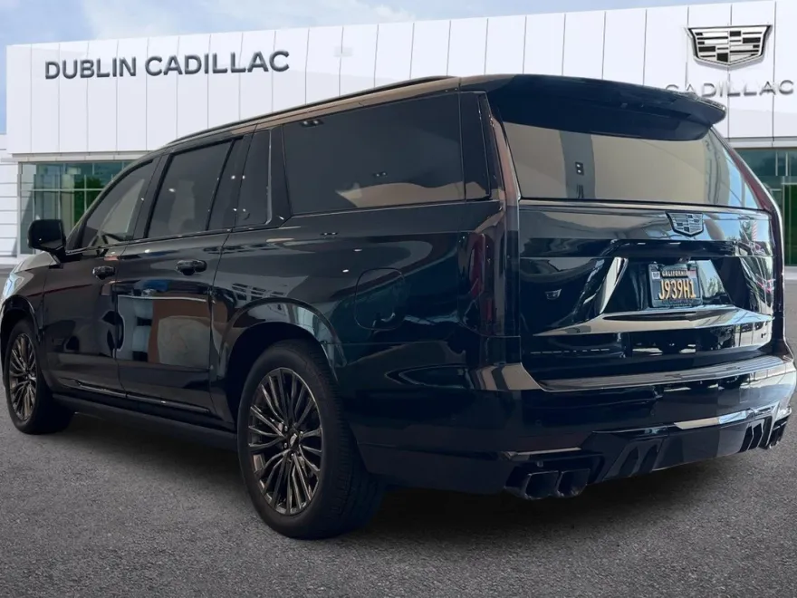 2024 Cadillac Escalade ESV V-Series photo 1