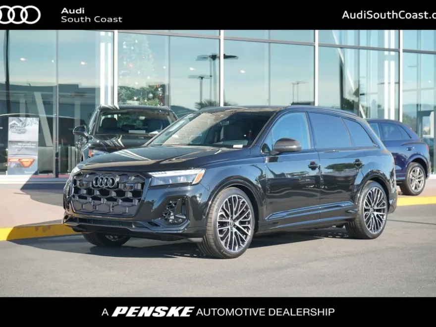 2025 Audi SQ7 Prestige photo 1