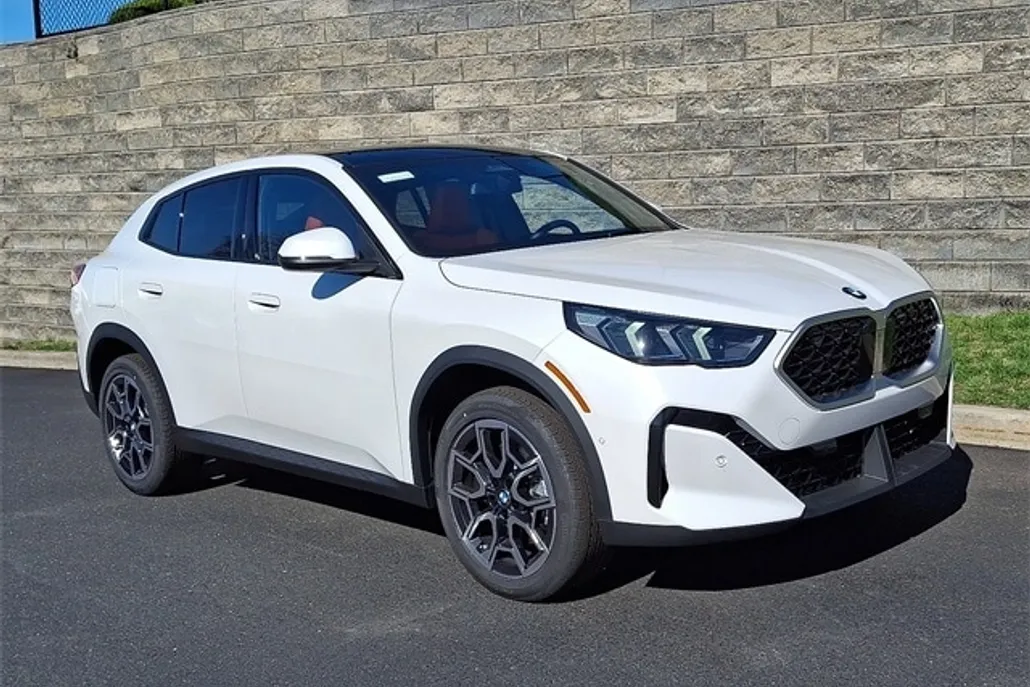 2025 Bmw X2 xDrive28i photo 1