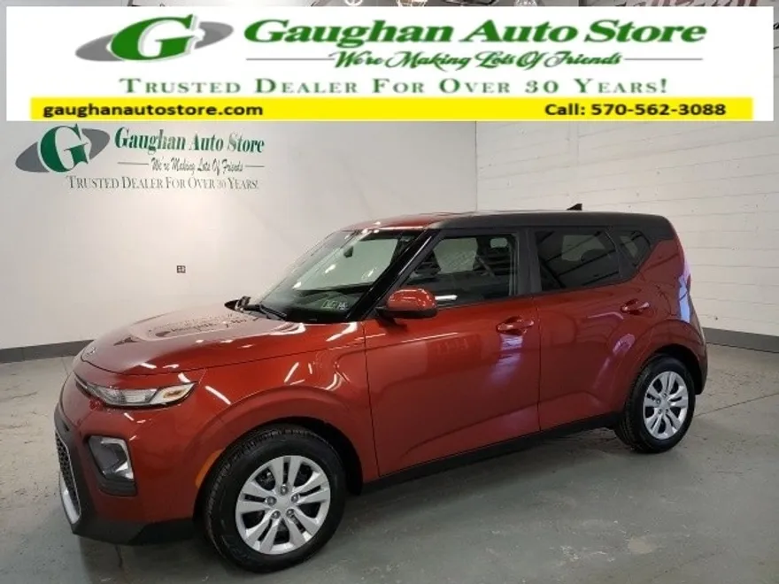 2020 Kia Soul LX photo 1