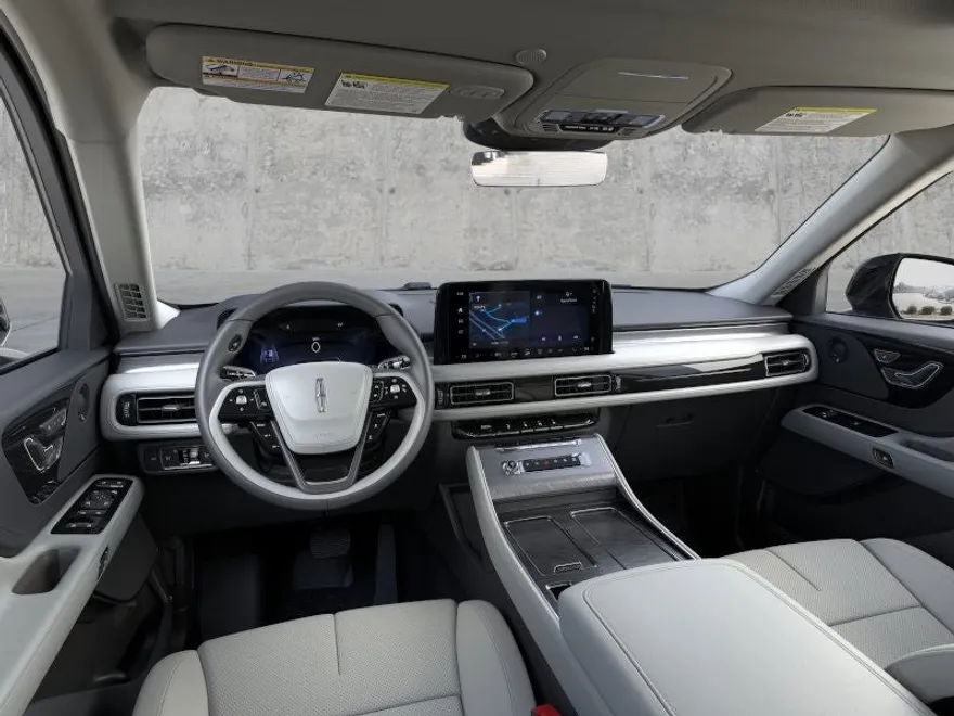 2025 Lincoln Aviator Premiere photo 1