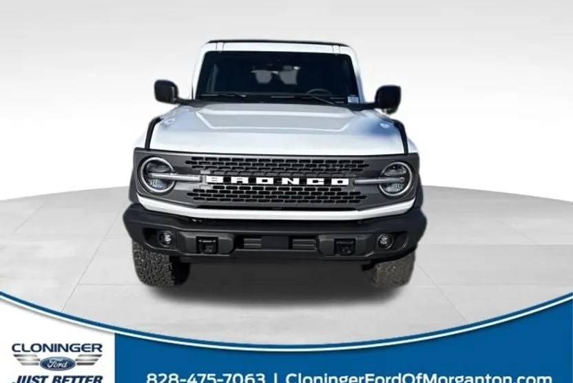 2025 Ford Bronco Badlands photo 1