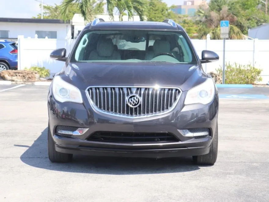 2013 Buick Enclave Leather photo 1