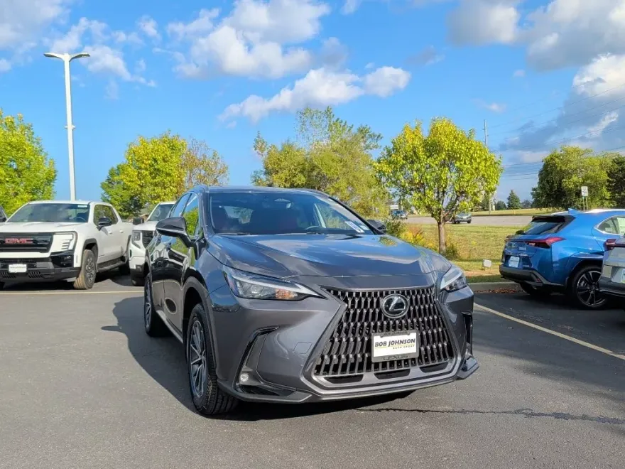 2022 Lexus NX 350 photo 1