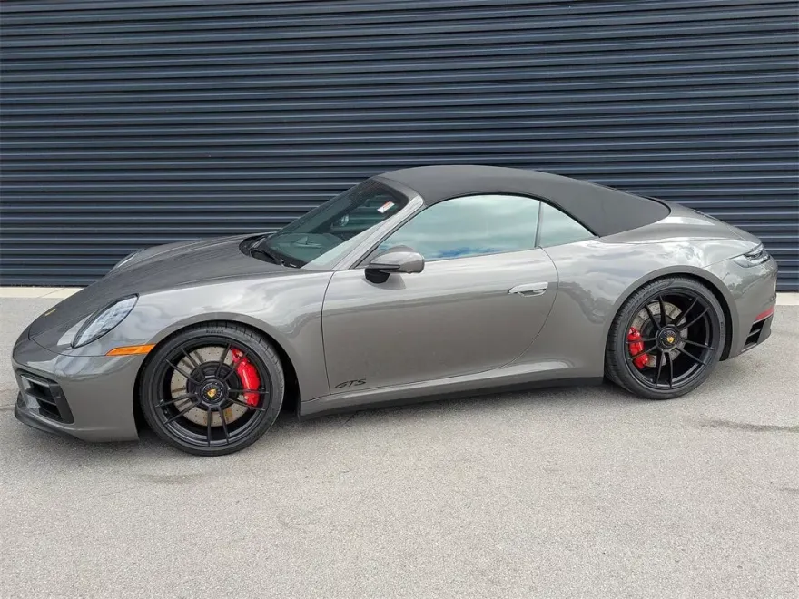 2024 Porsche 911 GTS photo 1