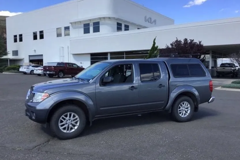 2019 Nissan Frontier SV photo 1