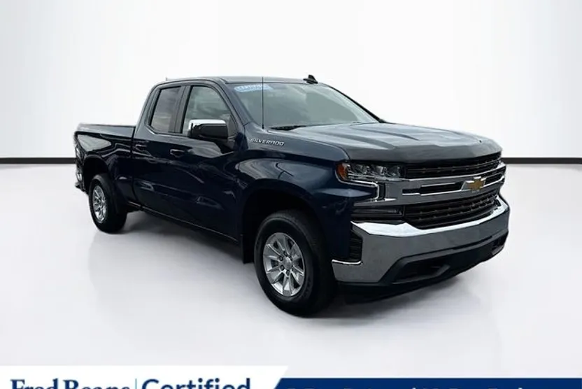 2022 Chevrolet Silverado 1500 LT photo 1