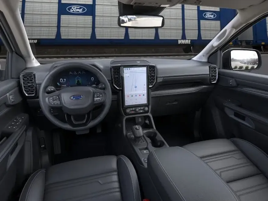 2025 Ford Ranger Lariat photo 1