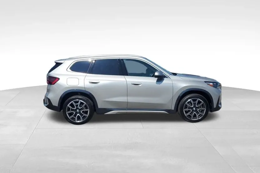 2025 Bmw X1 XDrive28i photo 1