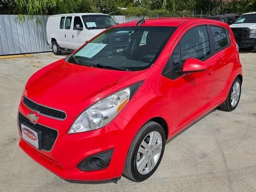 2014 Chevrolet Spark LS photo 1