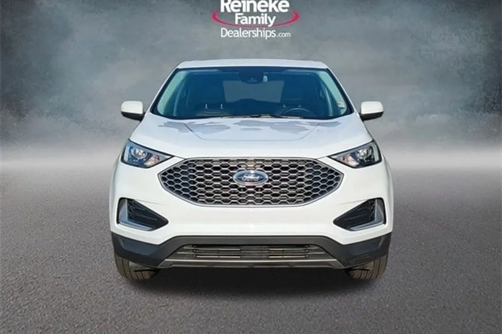 2024 Ford Edge SEL photo 1