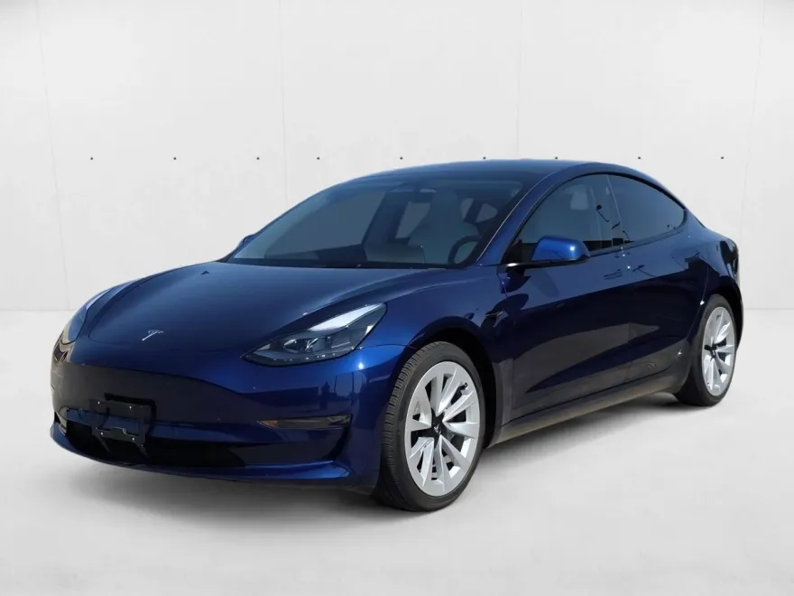2023 Tesla Model 3 Long Range photo 1