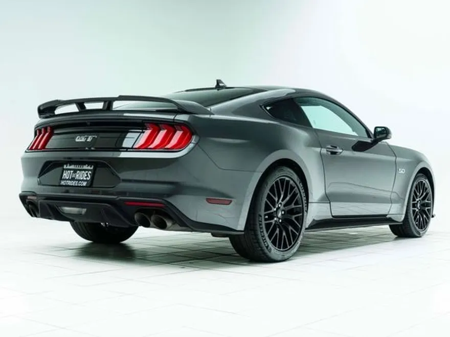 2020 Ford Mustang GT photo 11