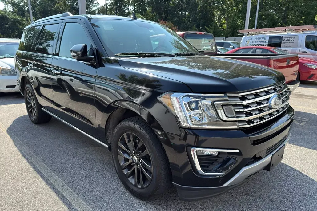 2019 Ford Expedition Limited photo 1