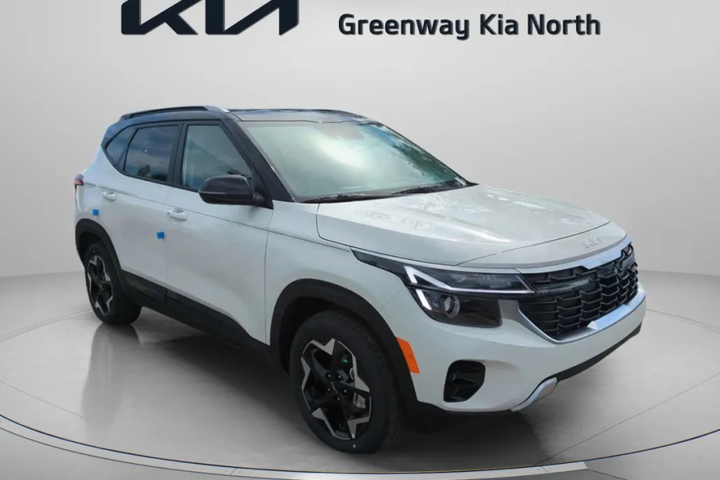 2025 Kia Seltos S photo 1