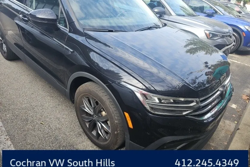 2022 Volkswagen Tiguan SE photo 1