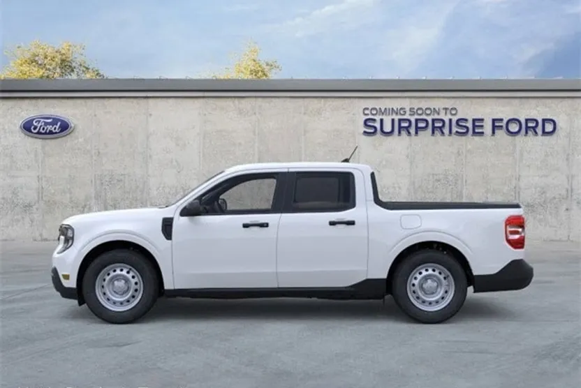 2025 Ford Maverick XL photo 1