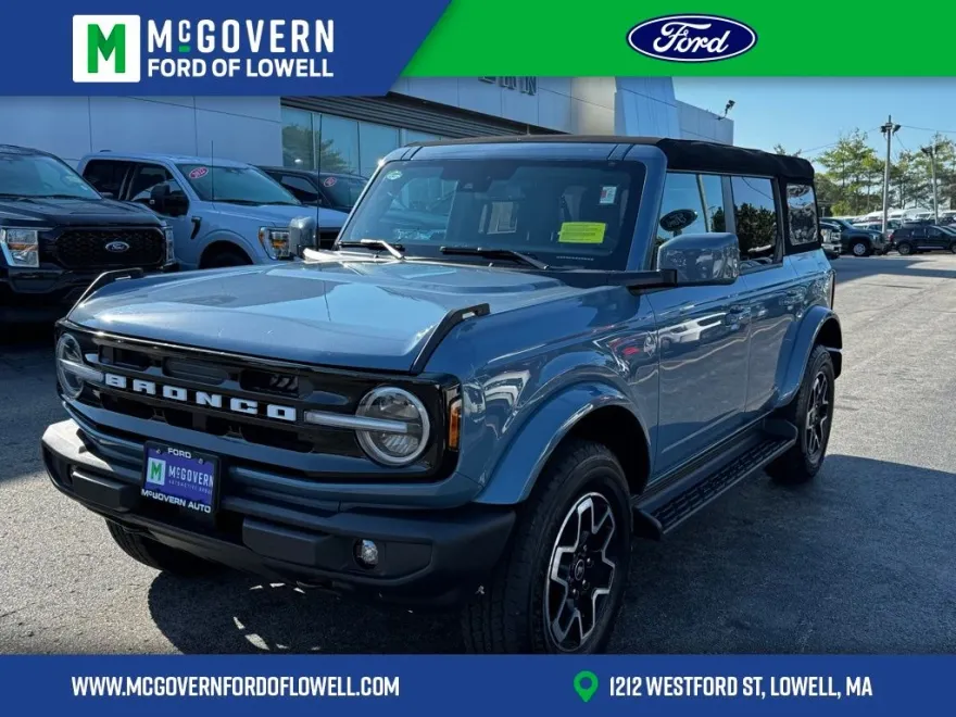 2025 Ford Bronco Outer Banks photo 1