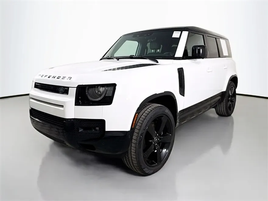 2025 Land Rover Defender 110 V8 photo 1