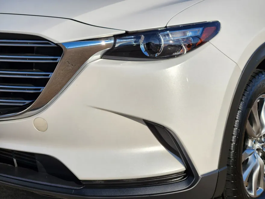 2019 Mazda CX-9 Touring photo 1