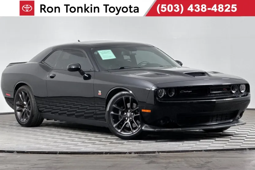 2021 Dodge Challenger R/T Scat Pack photo 1