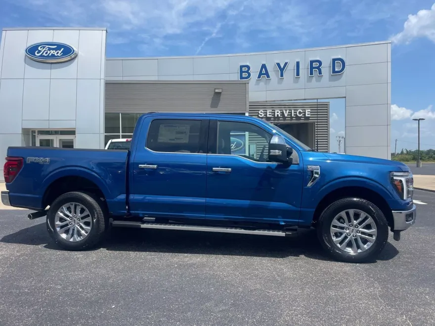 2025 Ford F-150 Lariat photo 1