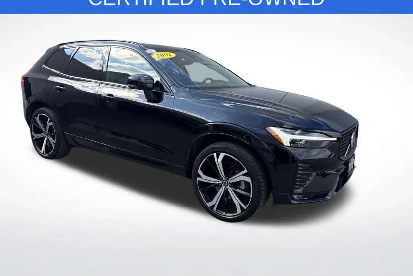 2022 Volvo XC60 B5 R-Design photo 1