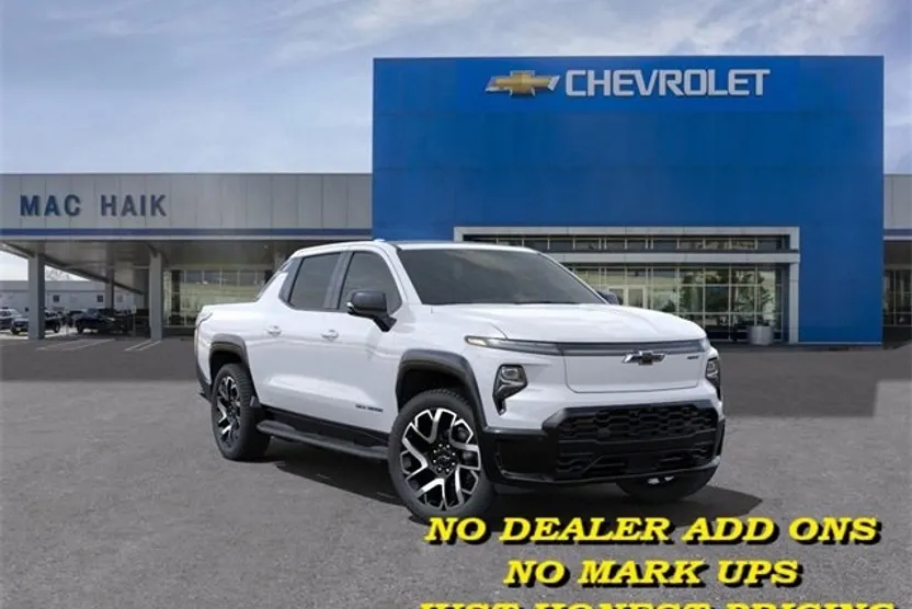 2024 Chevrolet Silverado EV RST photo 1