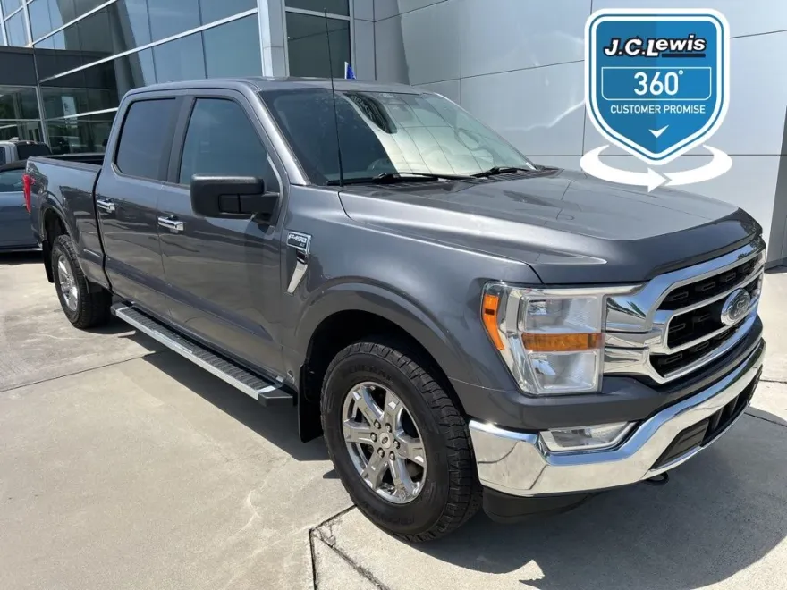 2022 Ford F-150 XLT photo 1