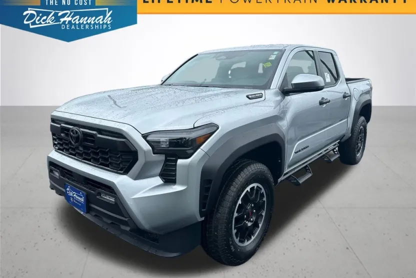 2025 Toyota Tacoma TRD Off-Road 4x4 Double Cab photo 1