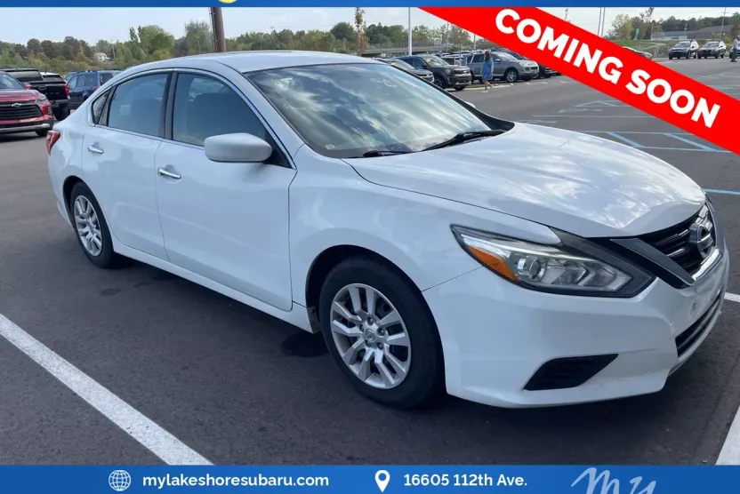 2016 Nissan Altima 2.5 S photo 1