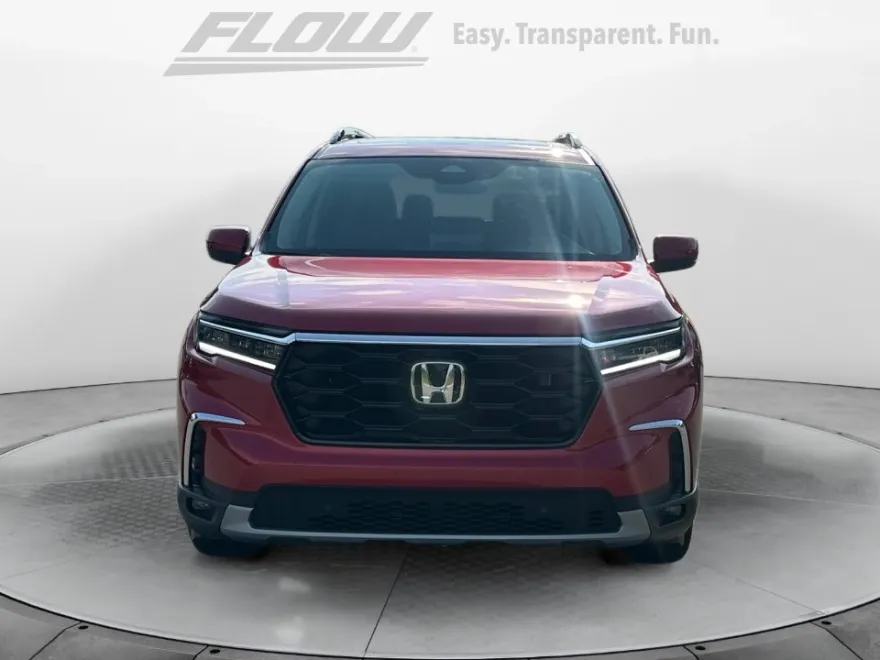 2025 Honda Pilot Touring photo 1