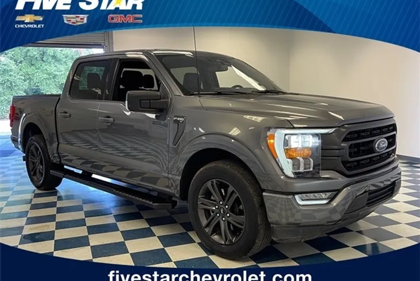 2023 Ford F-150 XLT photo 1