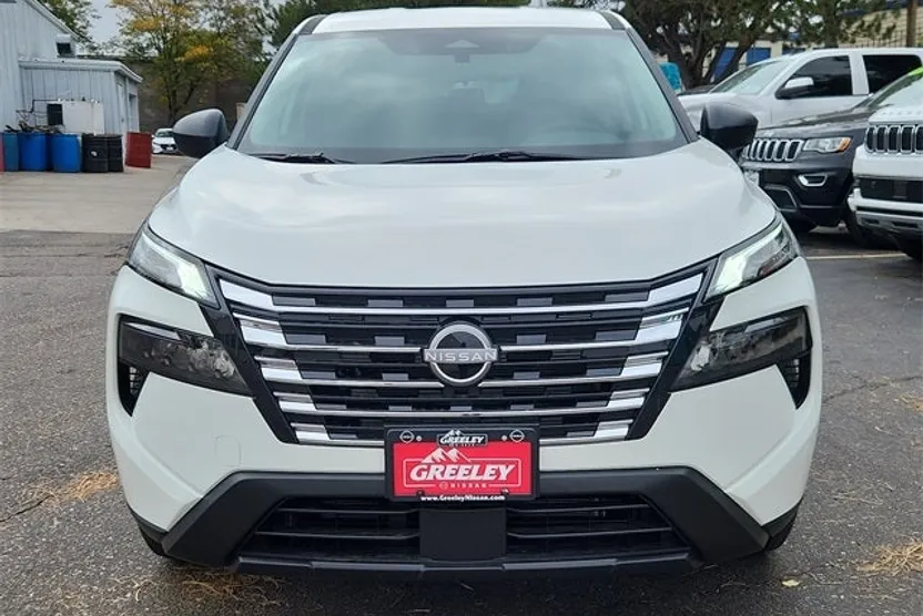 2026 Nissan Rogue S photo 1