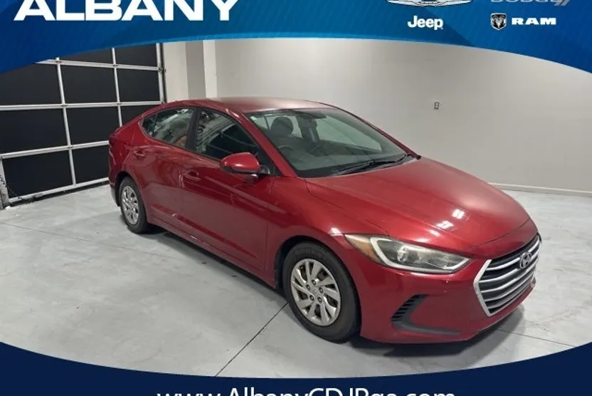 2018 Hyundai Elantra SE photo 1