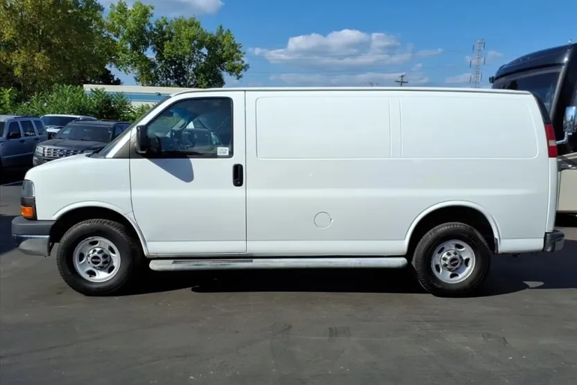 2015 Gmc Savana 2500 Cargo photo 1