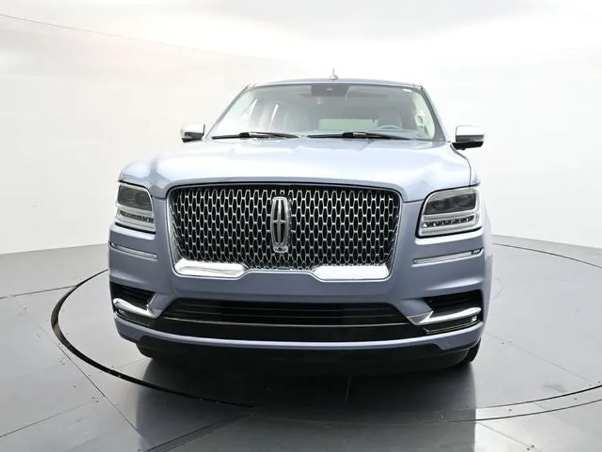2020 Lincoln Navigator Black Label photo 1