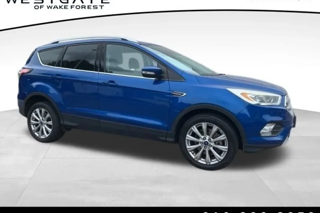 2017 Ford Escape Titanium photo 1