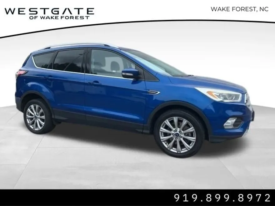 2017 Ford Escape Titanium photo 1