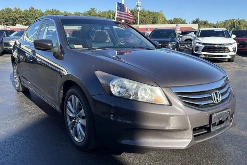 2011 Honda Accord EX photo 1