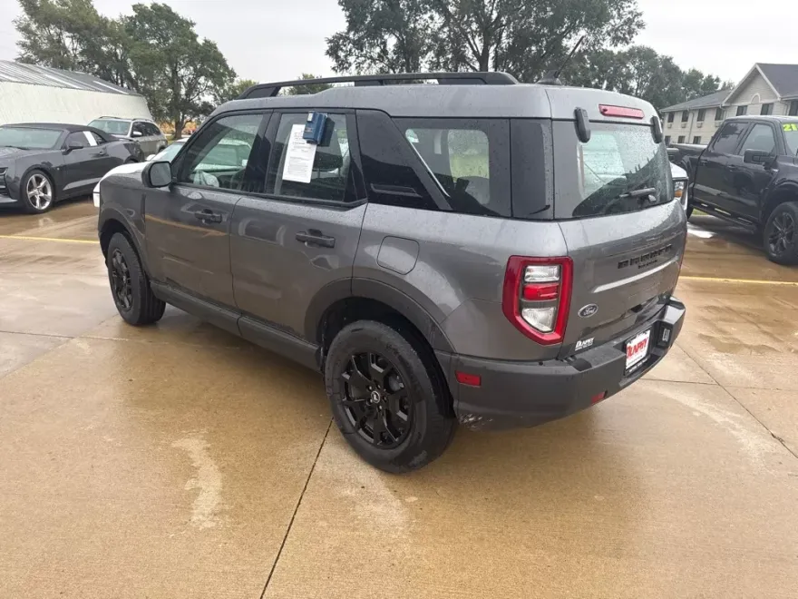 2023 Ford Bronco Sport Base photo 1