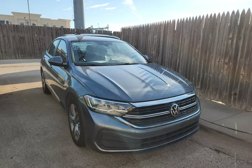 2024 Volkswagen Jetta 1.5T SE photo 1