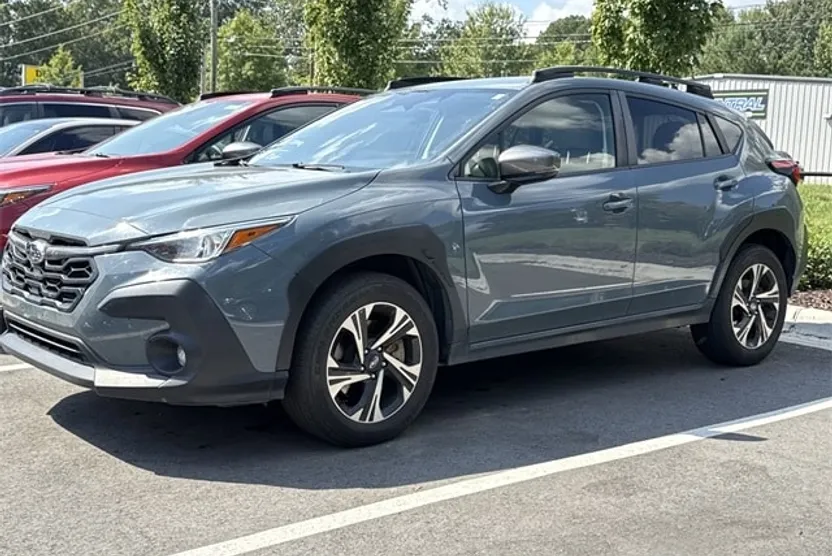 2024 Subaru Crosstrek Premium photo 1