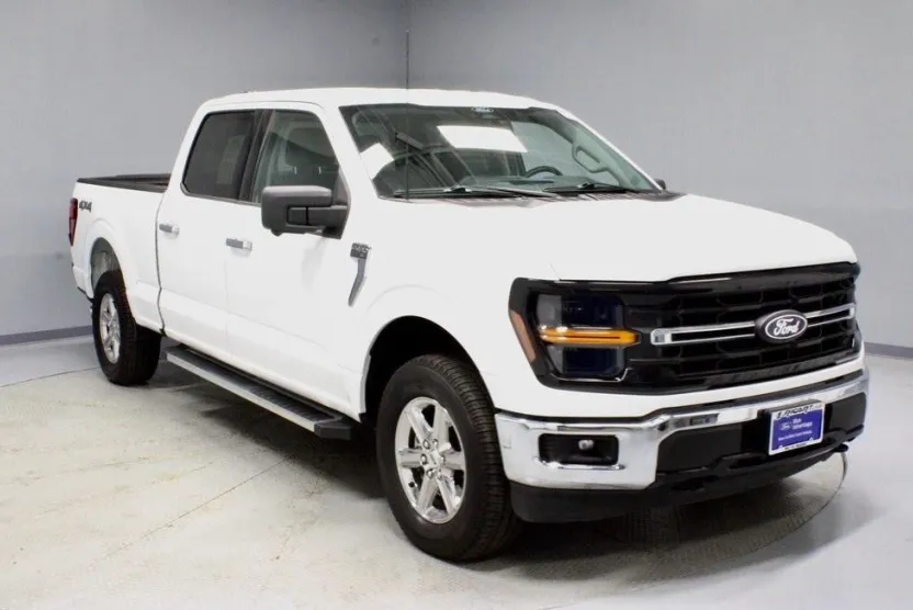 2024 Ford F-150 XLT photo 1