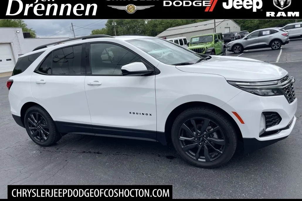 2022 Chevrolet Equinox RS photo 1