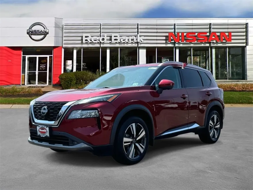 2022 Nissan Rogue SL photo 1