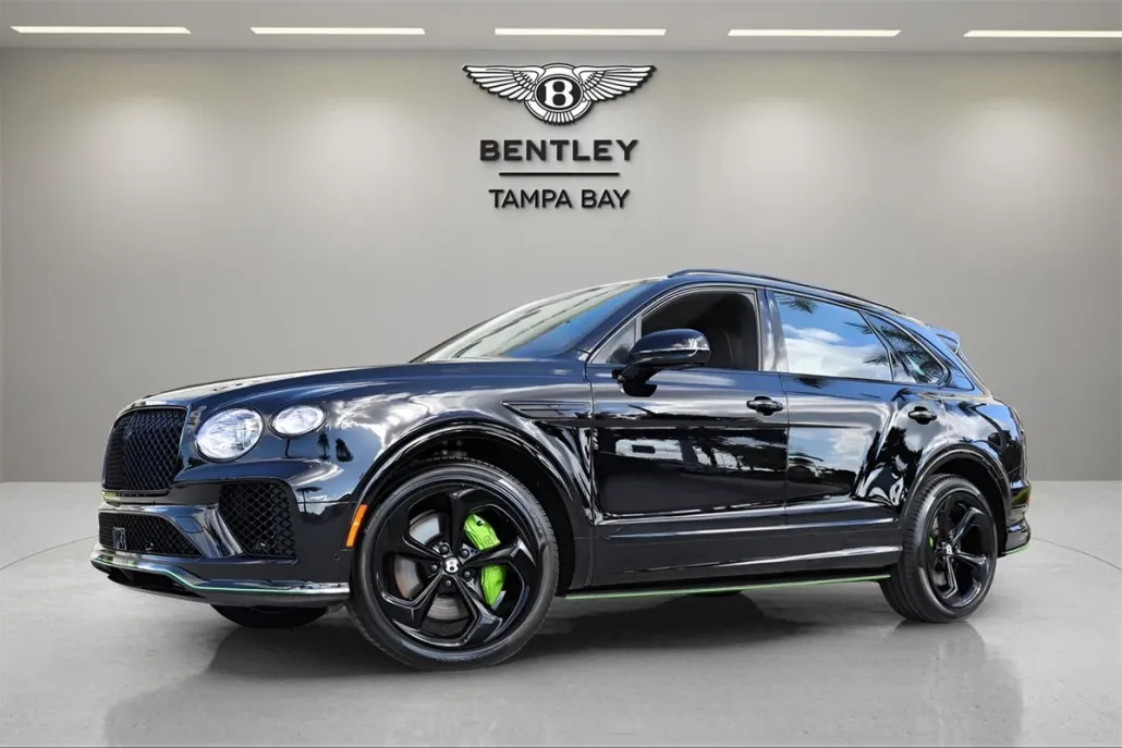 2025 Bentley Bentayga V8 S photo 1
